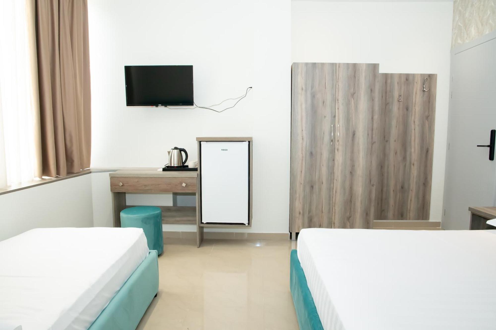 Alv Rent Rooms Vlorë Exterior foto